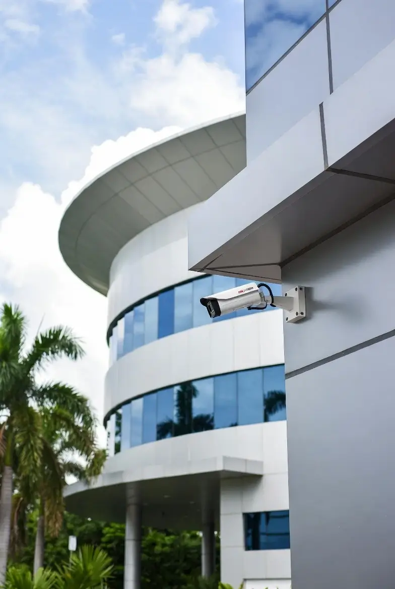 Pemasangan CCTV Komersial