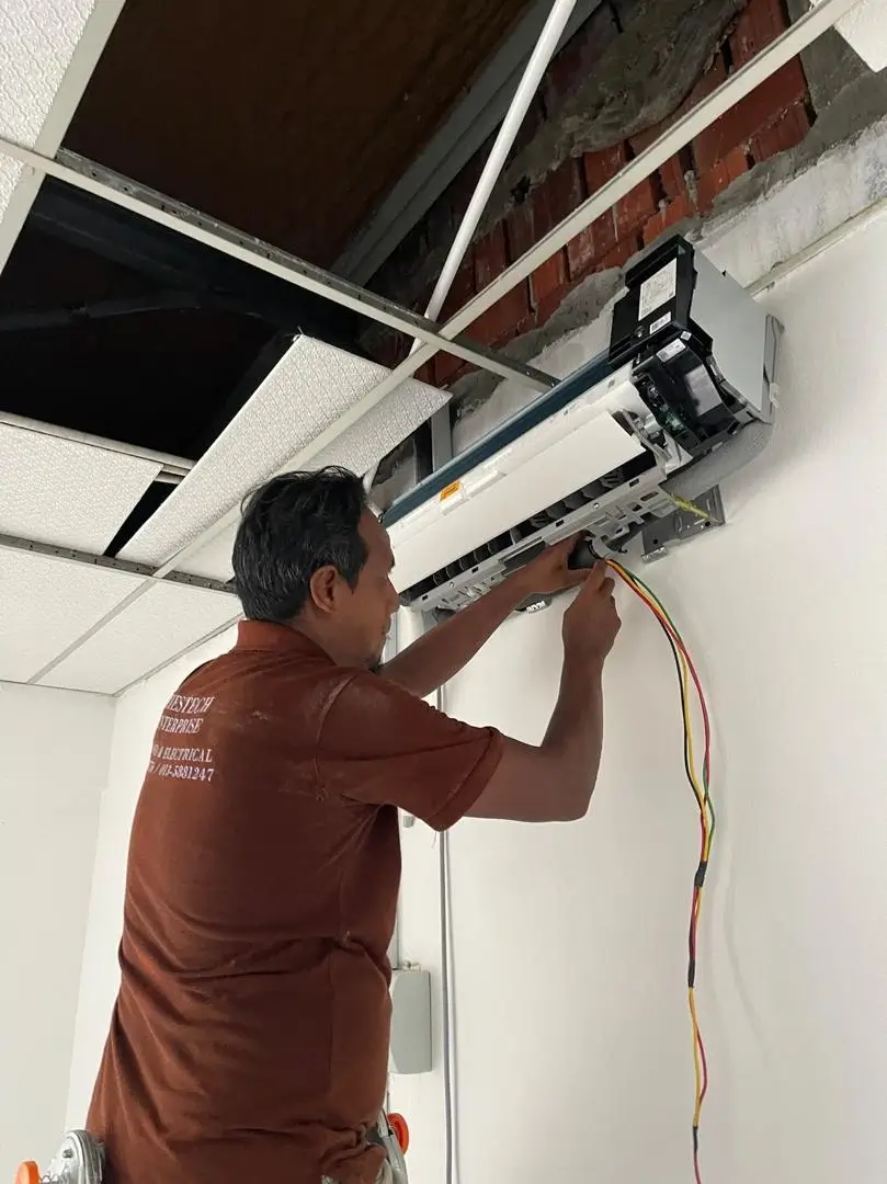 Penghawa Dingin Komersial